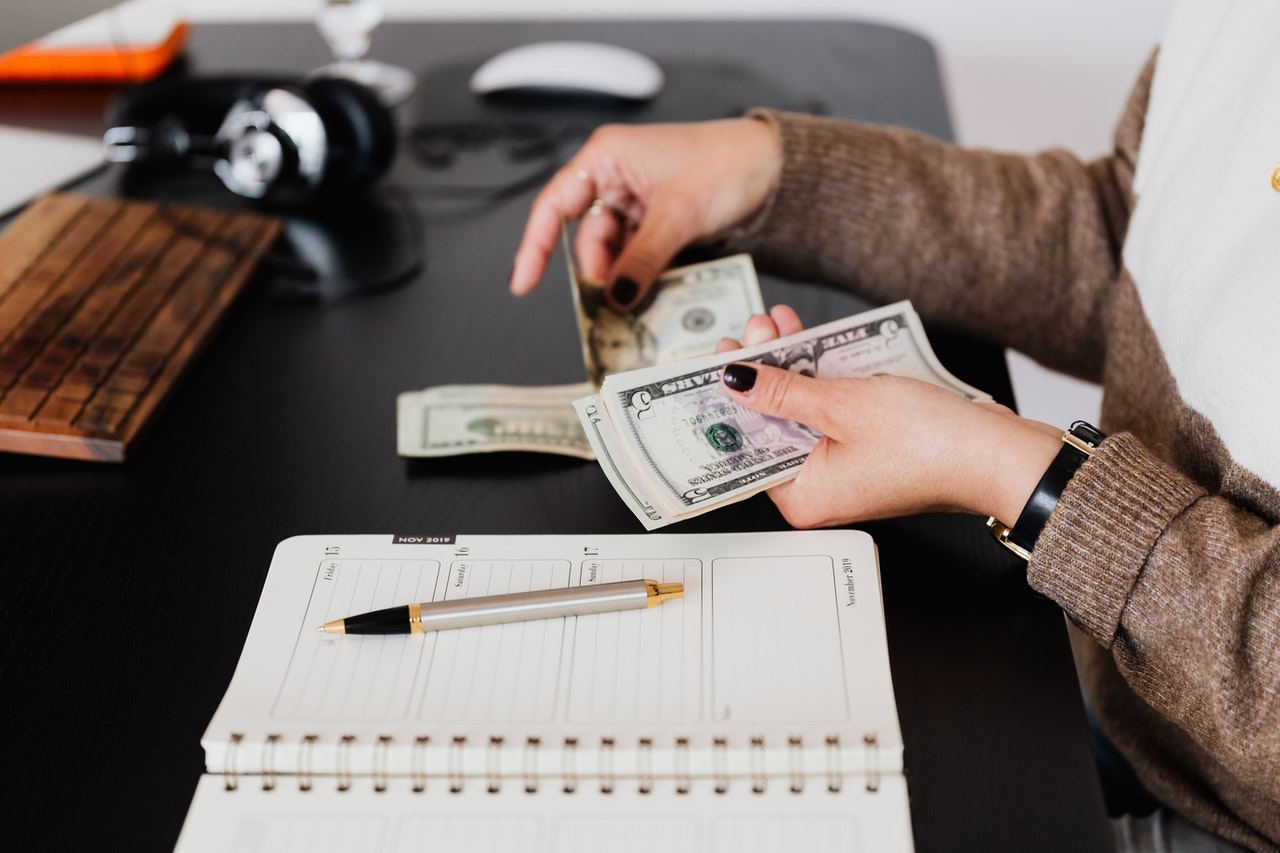Outsourcing Bookkeeping